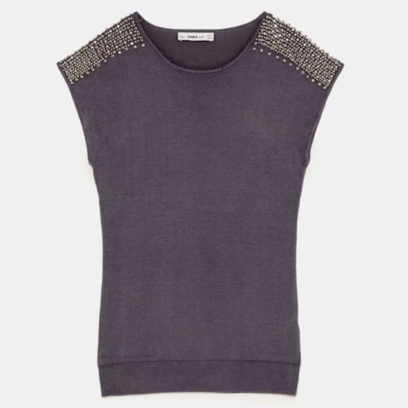 Zara Tops - Zara Gray Studded Shoulder Top